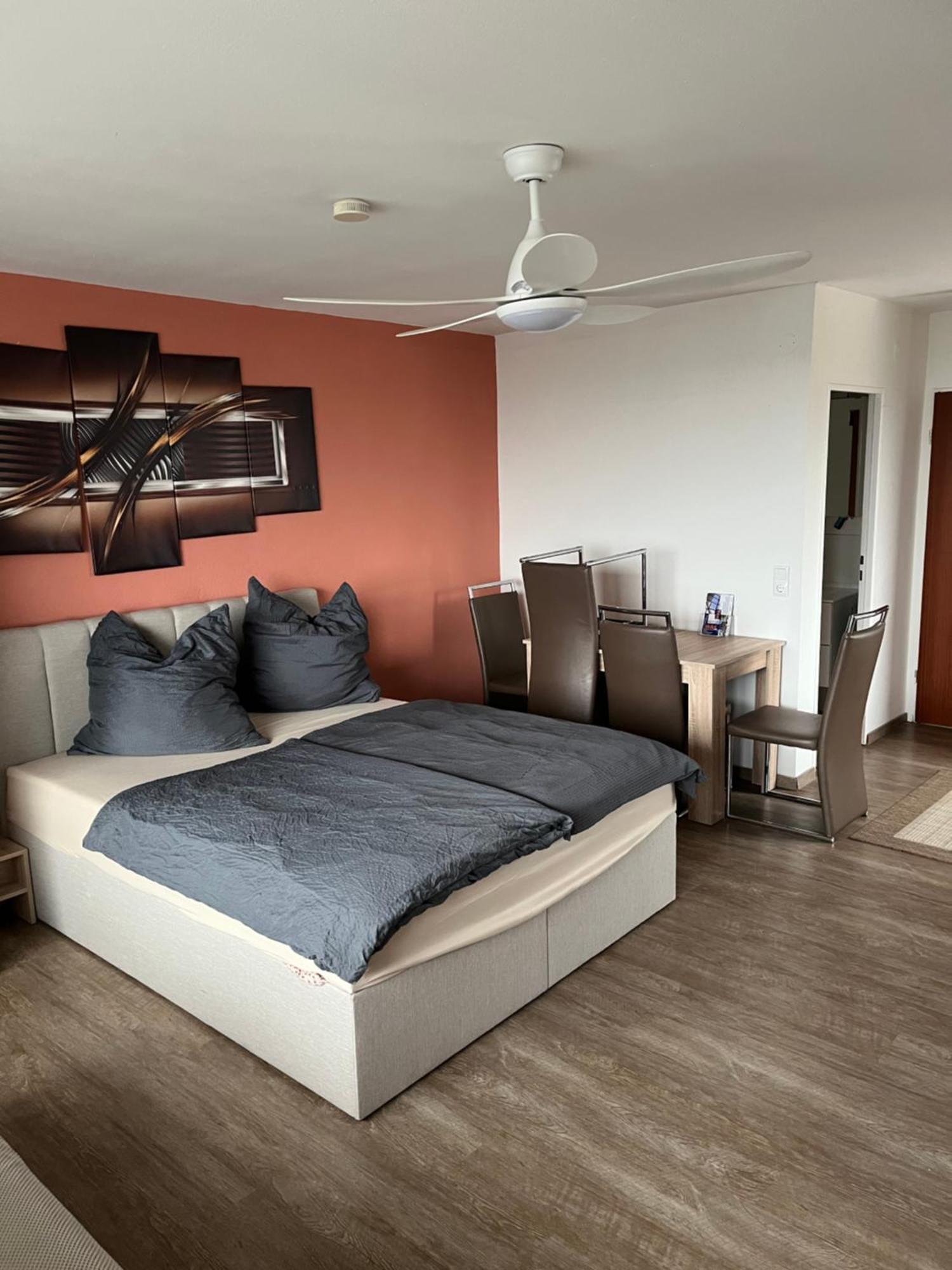 Schoenes Apartment Mit Festungsblick - Free Parking - ヴュルツブルク エクステリア 写真